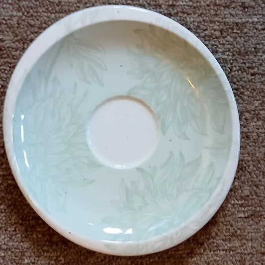"Penny Lane" brand saucer "Green Leaf"