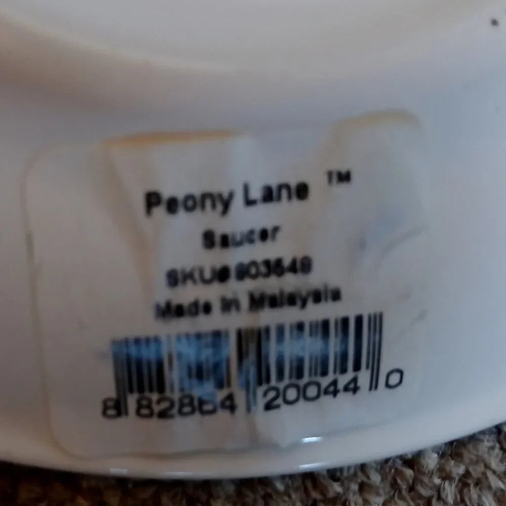 "Penny Lane" brand saucer "Green Leaf"