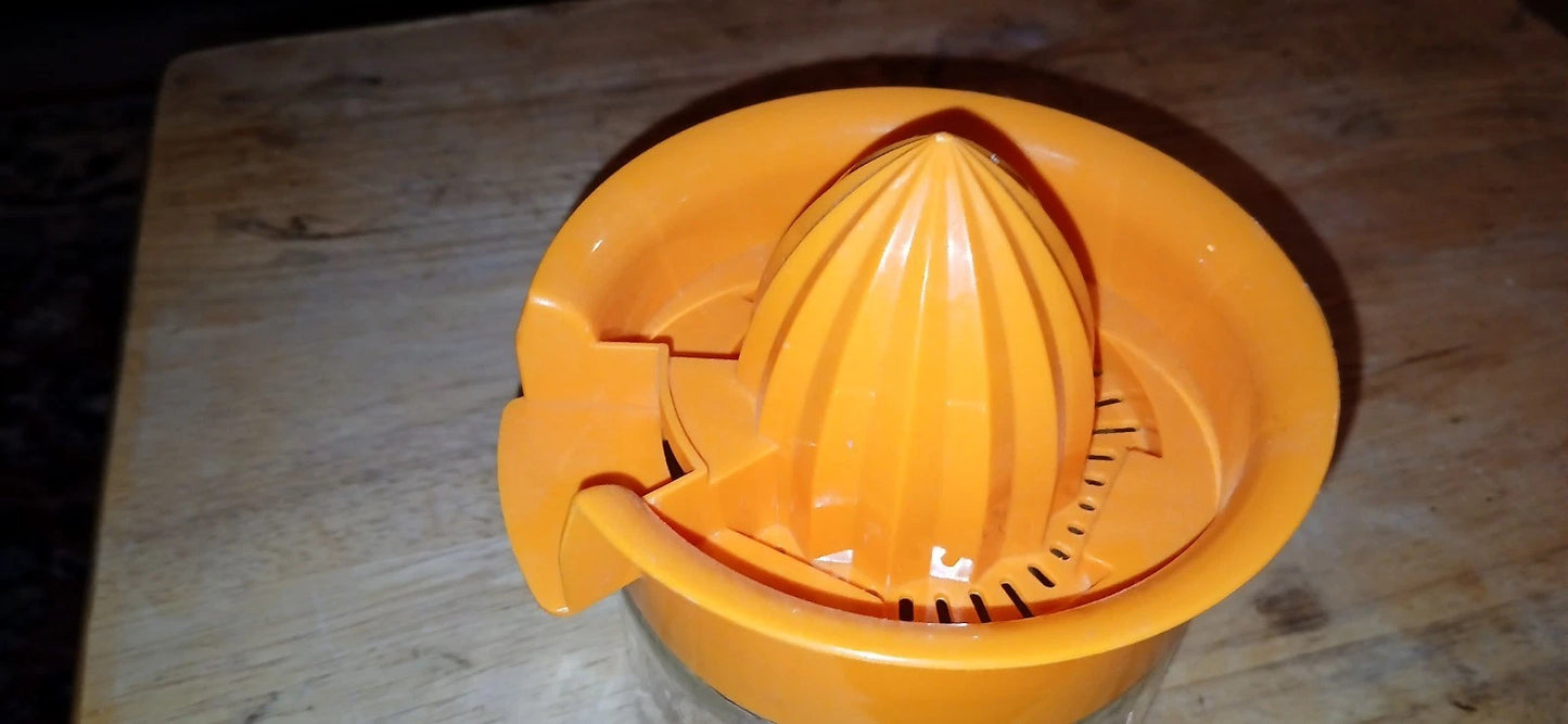 Vintage  antique collectable Juice Juicer Orange Lemon Citrus Reamer Squeezer Jar Glass Orange Top